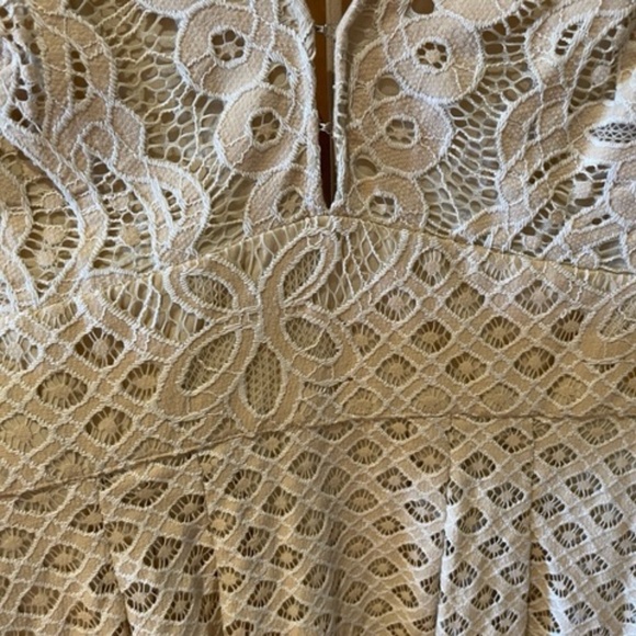 Free People lace dress - size 4 - Picture 2 of 7